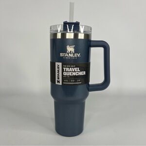 Stanley 40 oz Big Grip Adventure Quencher Tumbler Midnight Pearlescent Navy Blue